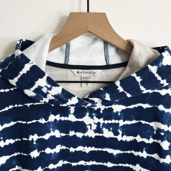 Athleta Sweatshirt Womens XL Blue Striped Pullover Comfort‎ Sporty Soft Stretchy - Picture 6 of 13